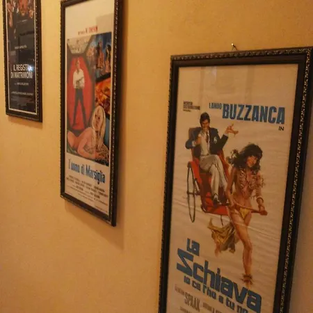 Casa Cinema Paradiso 4* Чефалу