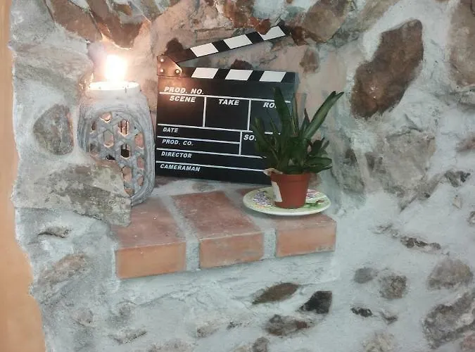 Casa Cinema Paradiso 4* チェファル