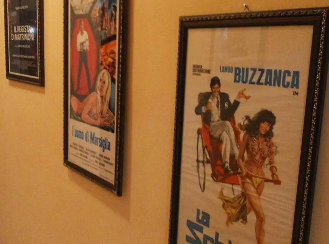 Casa Cinema Paradiso 4* チェファル
