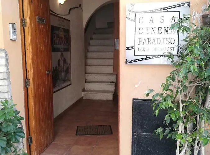 Casa Cinema Paradiso ゲストハウス